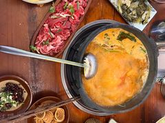 -贵厨酸汤牛肉(花果园国际中心店)