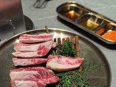 -草家酱蟹炭火烤肉店(珲春南路一店)
