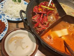-巴卤社老火锅(财富店)