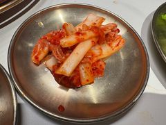 -瑞虹新天地月亮湾
