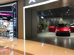 -小鹏汽车体验中心(苏州龙湖狮山天街店)