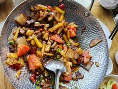 -老唐三下锅 ·张家界地标美食(溪布街店)