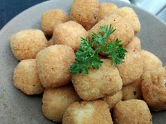 -大树餐厅(红旗街万达店)