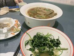 -双湖园·地标武汉菜(黄鹤楼解放路店)
