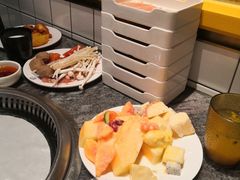 -钱小奴创意自助餐厅·原切谷饲安格斯畅吃(宁波环球银泰城店)