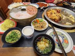 -沸炉重庆老火锅(军事博物馆店)