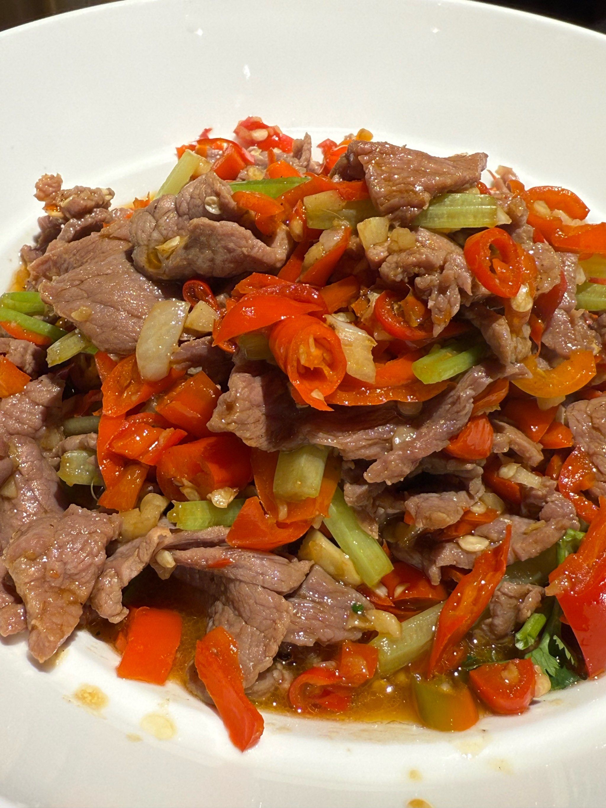 家常牛肉炒得刚刚好好吃