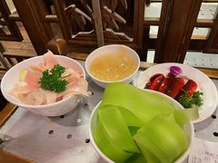 -山城年华老火锅(玉林店)