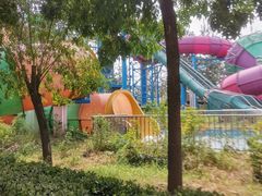 -欢乐水魔方水世界
