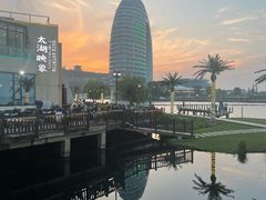 -湖州太湖旅游度假区-月亮广场