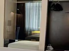 -桔子酒店(南京夫子庙张府园地铁站店)