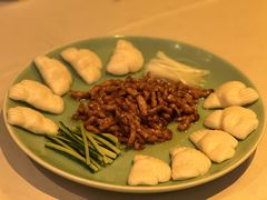 京酱肉丝荷叶饼-龙门阵茶屋川菜馆(武康路店)