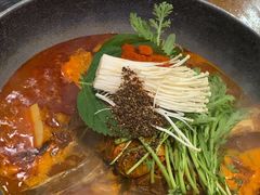 -喇喇排骨火锅·传统韩式脊骨汤(望京西园总店)