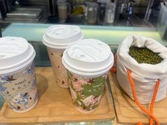 -CoCo都可(湖滨银泰店B区店)