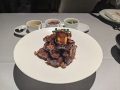 山核桃糖醋小排-屋里厢上海菜馆