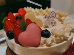 -花花卷卷·鲜食蛋糕(泉屋店)