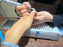 -蜜丝卡伦美甲美睫半永久