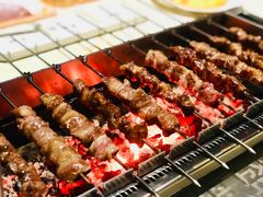 现穿羊肉串-丰茂烤串(港旅店)