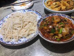 -巴依兄弟西域美食(机场店)
