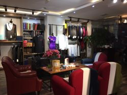 -优刻西服西装定制(金轮国际广场店)