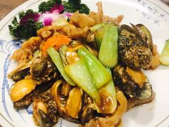 凤爪烧鲍鱼-鑫真味私房菜馆