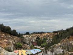 -彩色沙林风景区