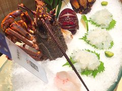 -余欢领鲜火锅(新街口店)