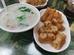 -燊意布拉肠云吞面(中山四路店)