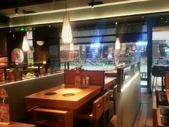 -呷哺呷哺(融创茂店)