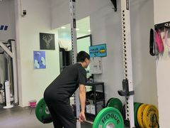 -汗水空间私教健身连锁(SM广场店)