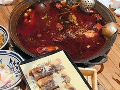 -旧街市鲜货老火锅(大光路店)