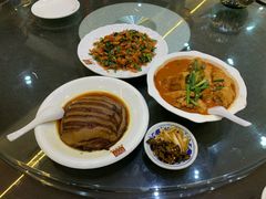 -瑞丰园庭院餐厅·白族传统家常菜
