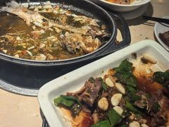 擂辣椒骨头肉-大碗先生(万家丽店)