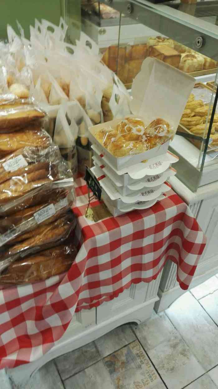 哈哈 歇业关闭 圣安德鲁(武商众圆广场店) 青山区众圆广场面包烘焙