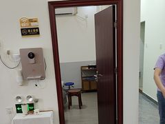 -张钰强中医正骨推拿连锁(唐家人才公寓店)