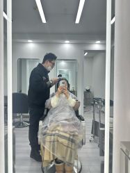 -LILI·HAIR SALON理理造型