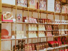 零售区-VENCHI 闻绮(北京国贸商城店)