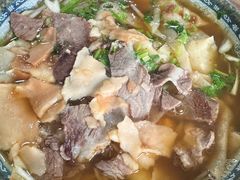牛肉罩饼-清真·白家牛肉罩火烧老店(育才街店)