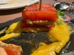 -Oasis Bar & Grill