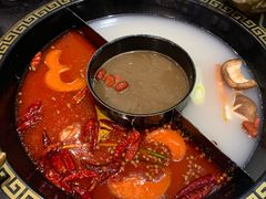 -重庆德庄火锅(体育中心店)