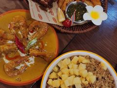 -小小集渔·泰式大排档(太古里香槟店)