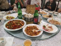 -汗腾格里·风味餐厅(新疆驻京办店)