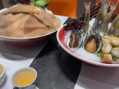 -红鼎豆捞·非遗鲍皇汤火锅(宝丰路店)