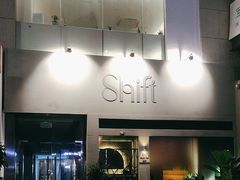 -Shift cocktail bar鸡尾酒吧