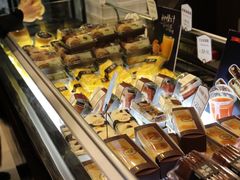 -红跑车HPCBAKERY(汉商店)