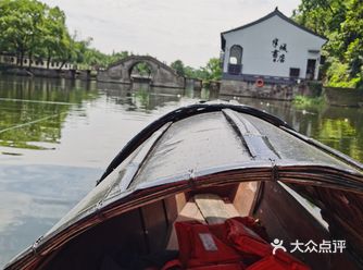 「绍兴东湖风景区」说是人工开凿的山石景，整体景区不大