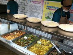 -聚德华天护国寺小吃(甜水园店)