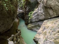 -龙水峡地缝景区