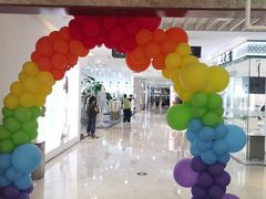 -八佰伴华地百货(宜兴店)