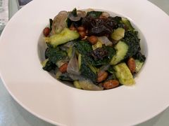 -桃子餐厅·天津菜(王顶堤总店)